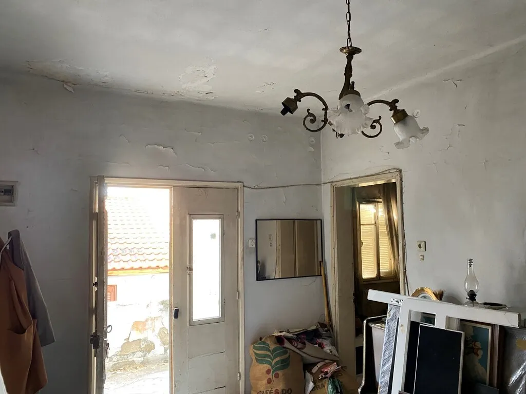 Αυτόνομο κτήριο κατοικιών 167τ.μ.  - 4