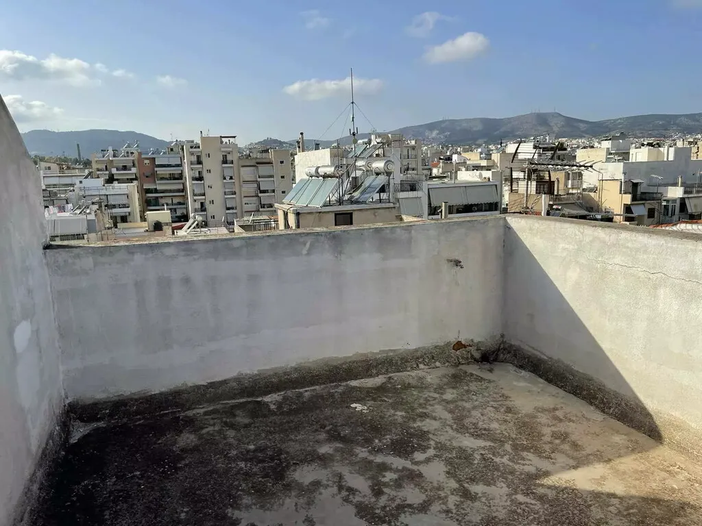 Αυτόνομο κτήριο κατοικιών 665τ.μ.  - 4