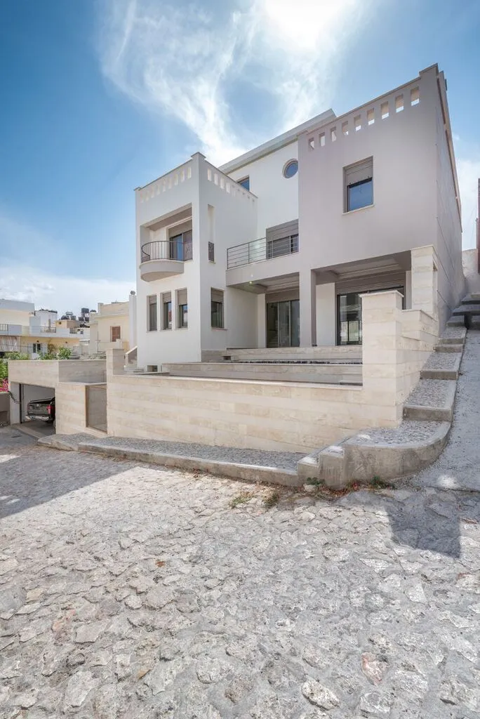 Detached house 650m²  - 2