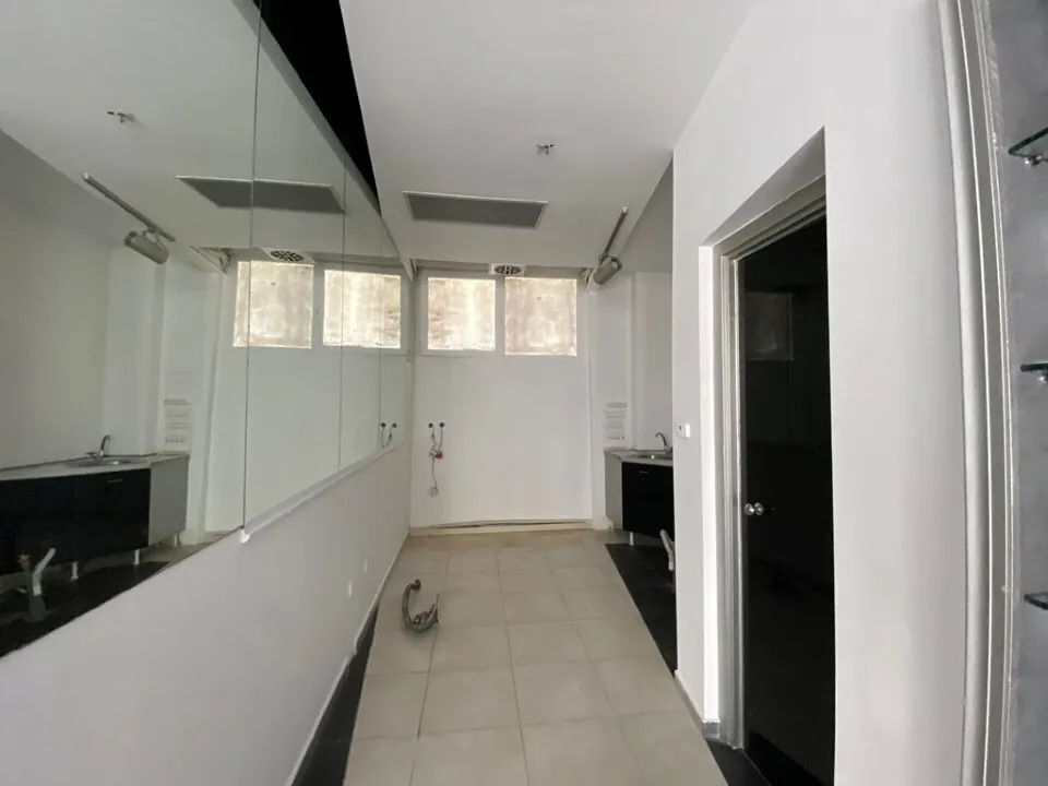 Other .. 40m²  - 4