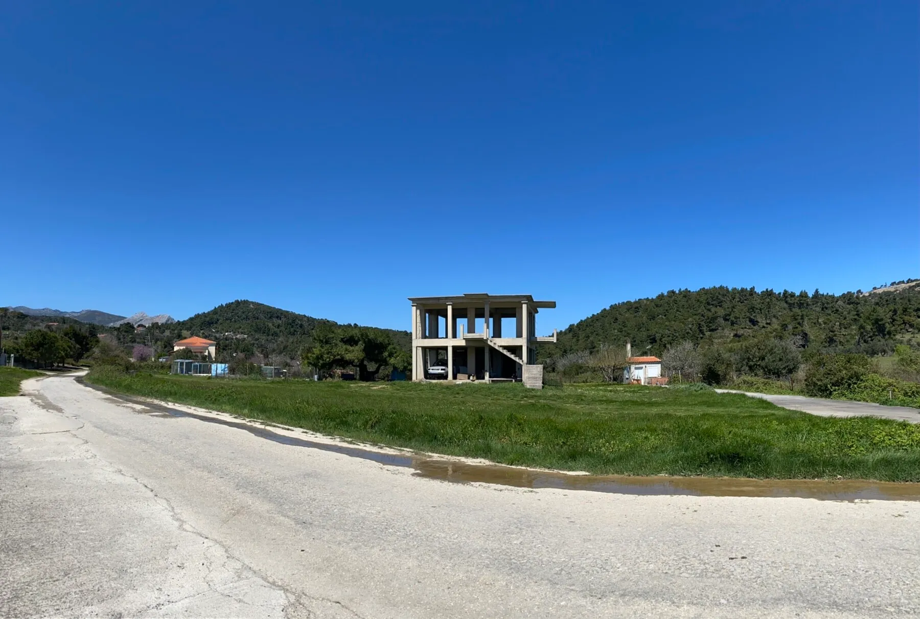 Μονοκατοικία 200τ.μ.  - 2