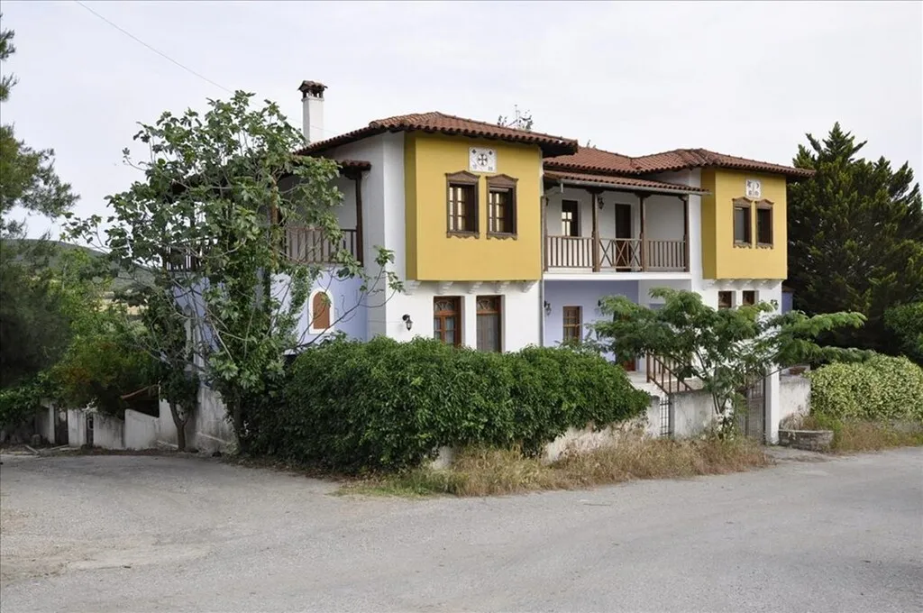 Άλλο.. 450τ.μ.  - 3