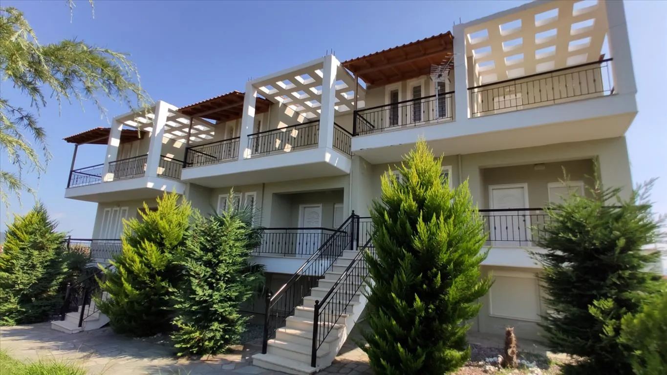 Μονοκατοικία 360τ.μ.  - 2