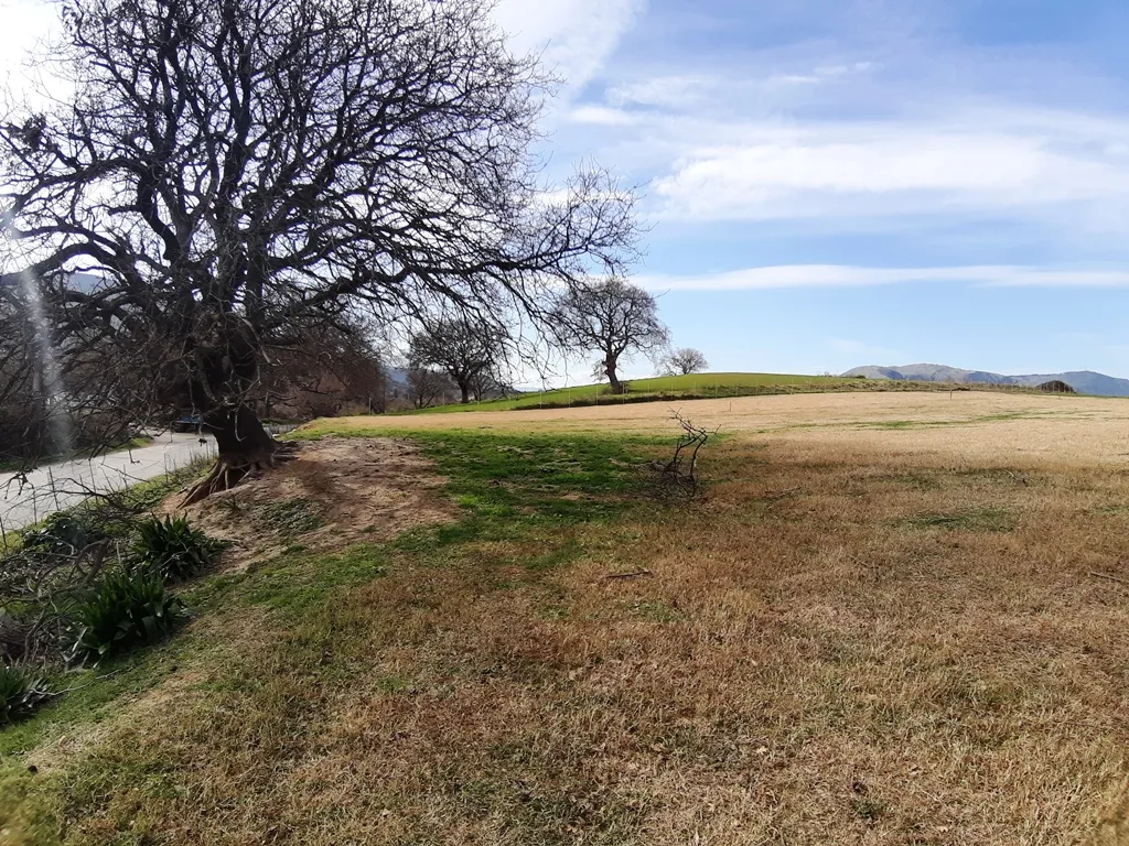 Plot 8923m²  - 4