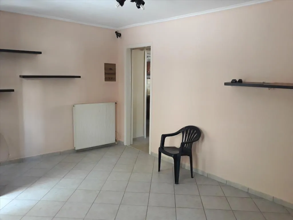 Αυτόνομο κτήριο κατοικιών 170τ.μ.  - 3