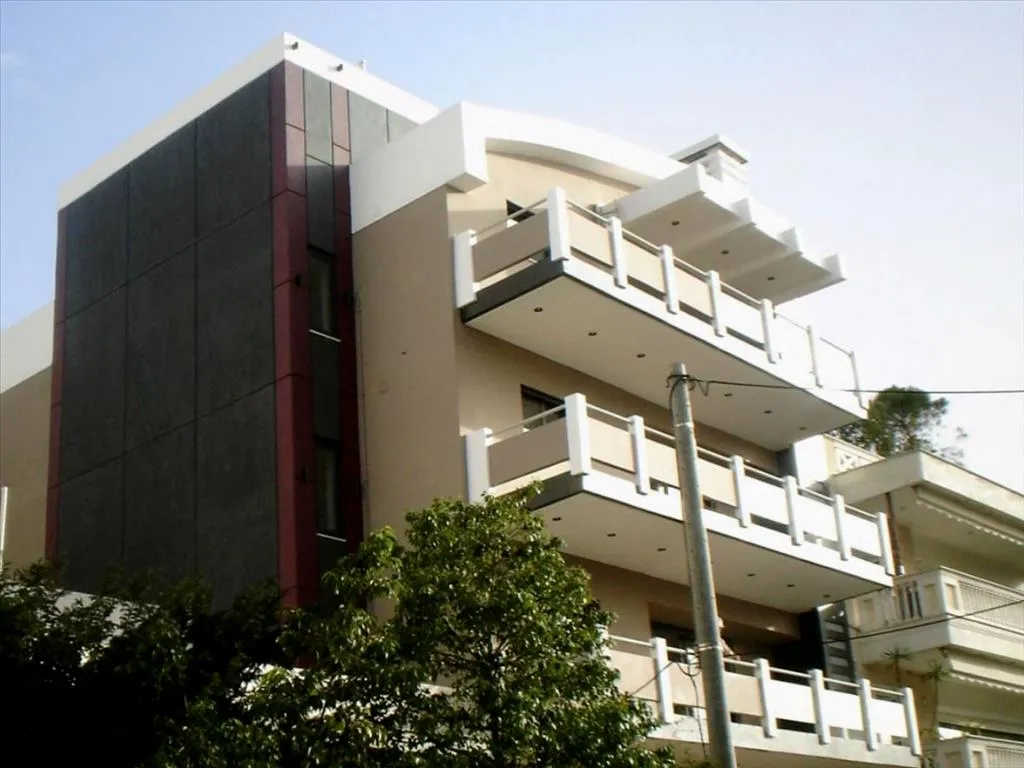 Standalone residential building 700m²  - 2