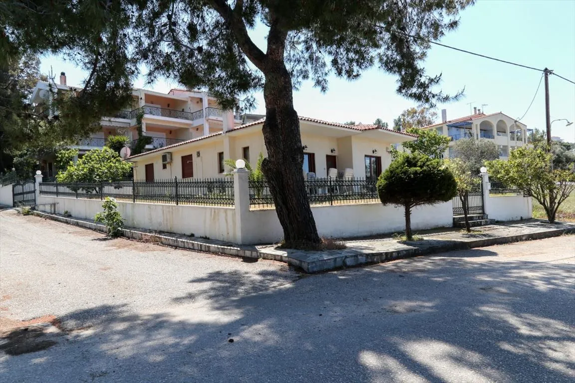 Μονοκατοικία 160τ.μ.  - 4