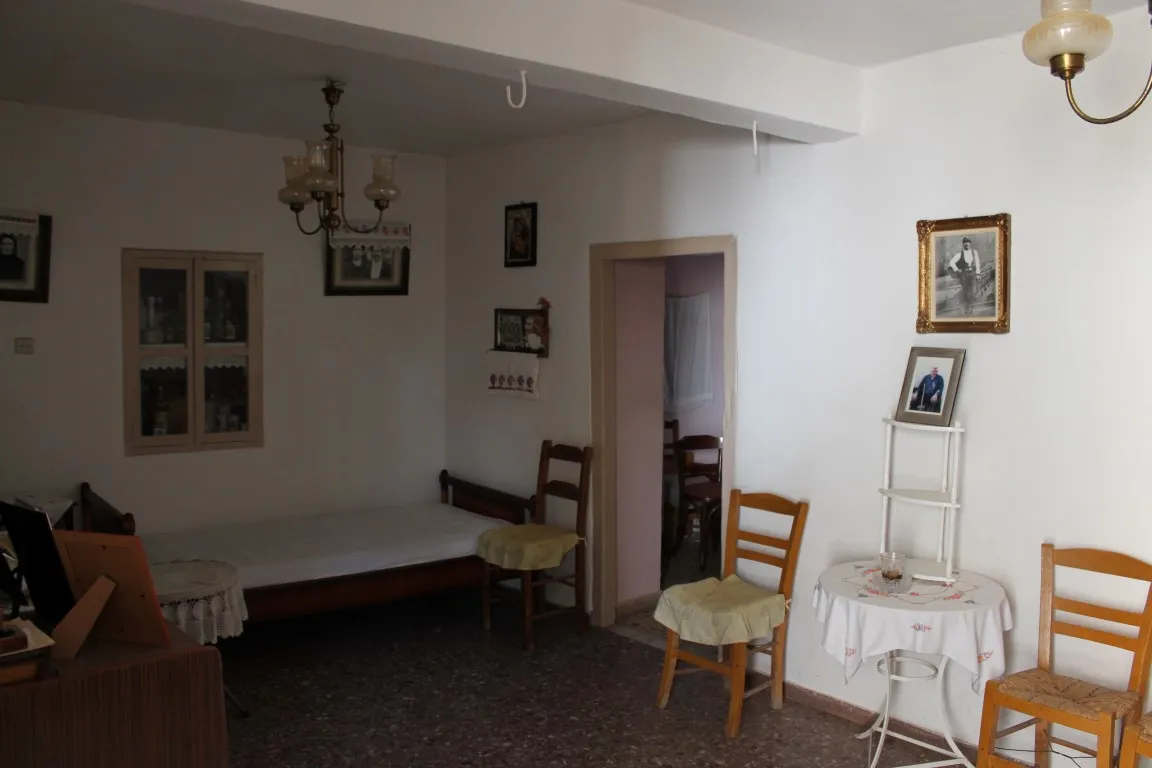Μεζονέτα 180τ.μ.  - 3