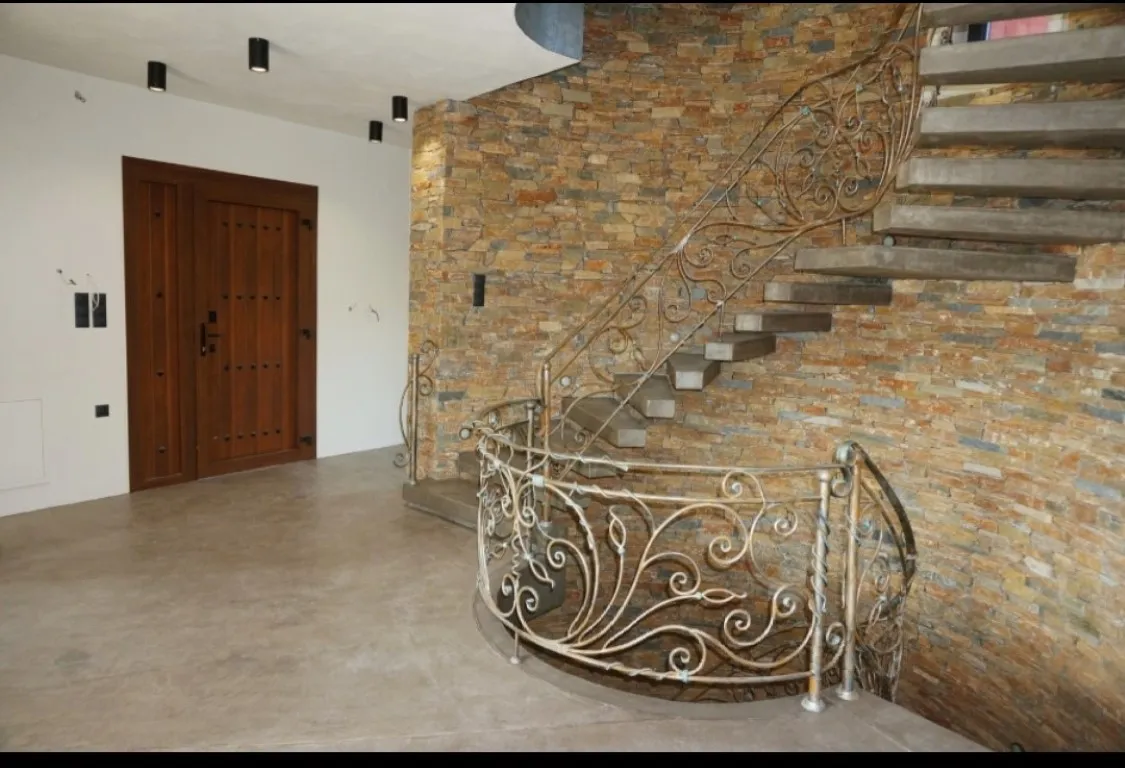 Detached house 340m²  - 5