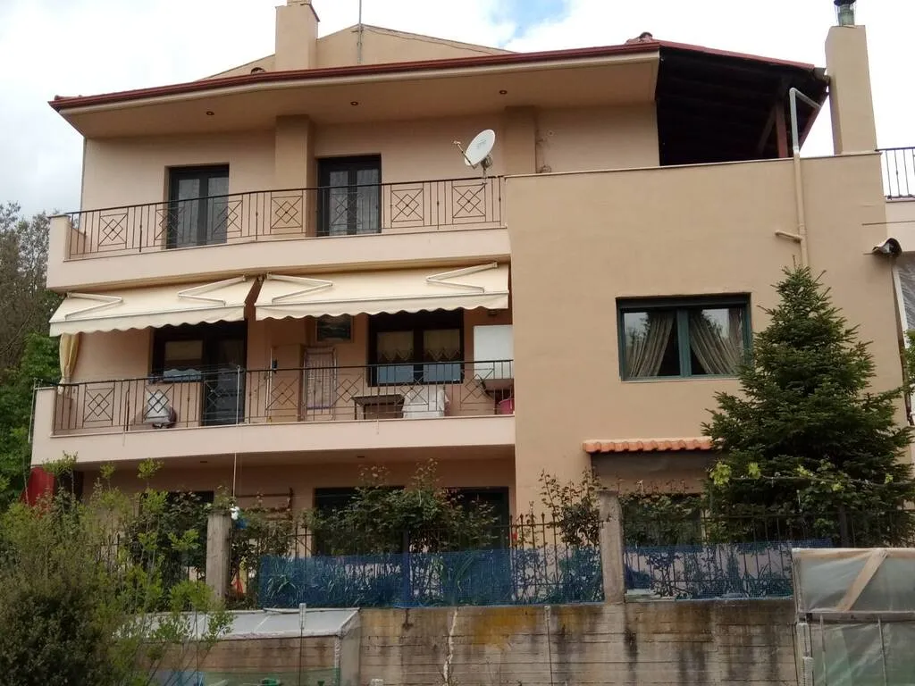 Μονοκατοικία 248τ.μ.  - 2