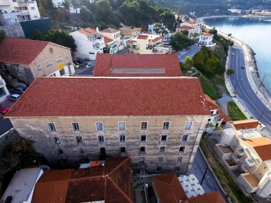 Other .. 5500m²  - 3