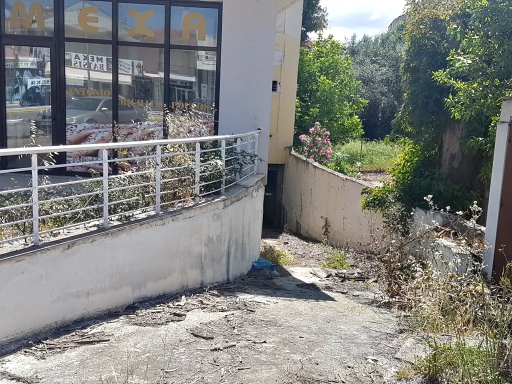 Άλλο.. 250τ.μ.  - 2