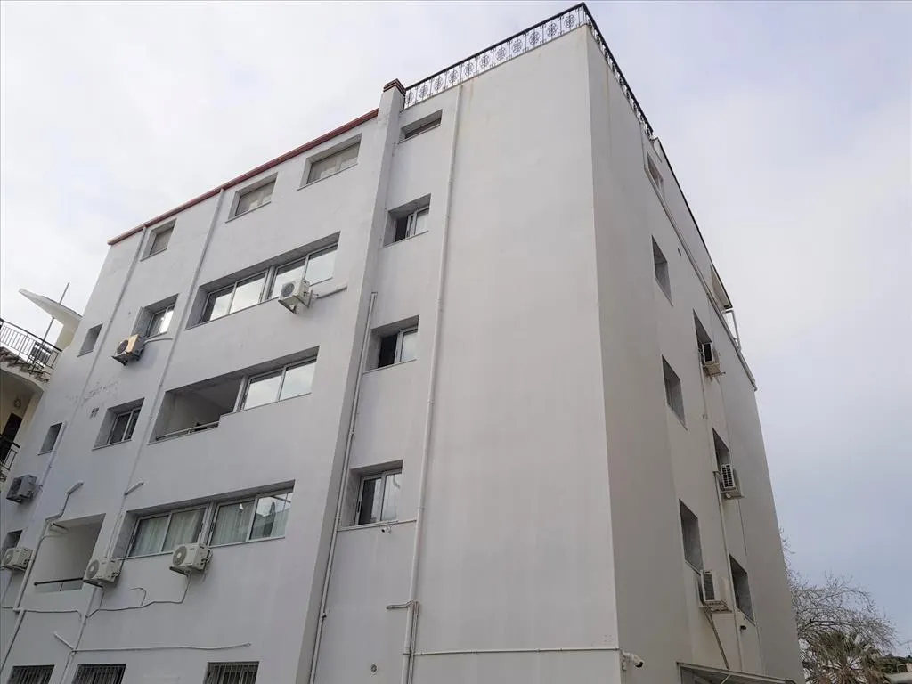 Other .. 1300m²  - 4