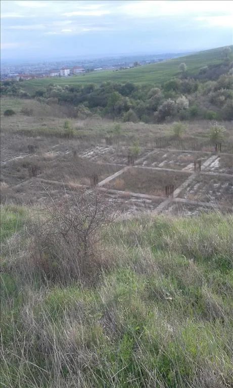 Οικόπεδο 12737τ.μ.  - 4