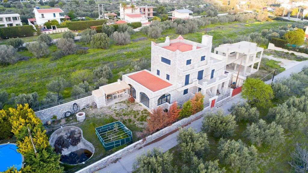 Μονοκατοικία 436τ.μ.  - 4