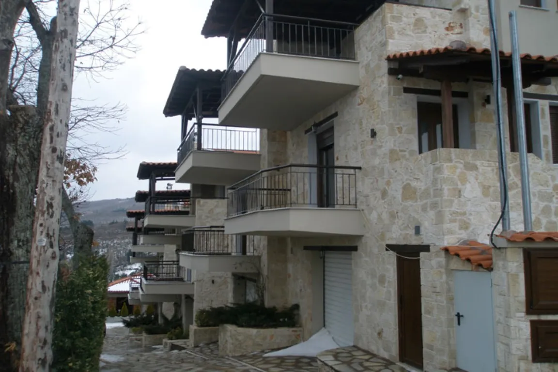 Άλλο.. 760τ.μ.  - 3