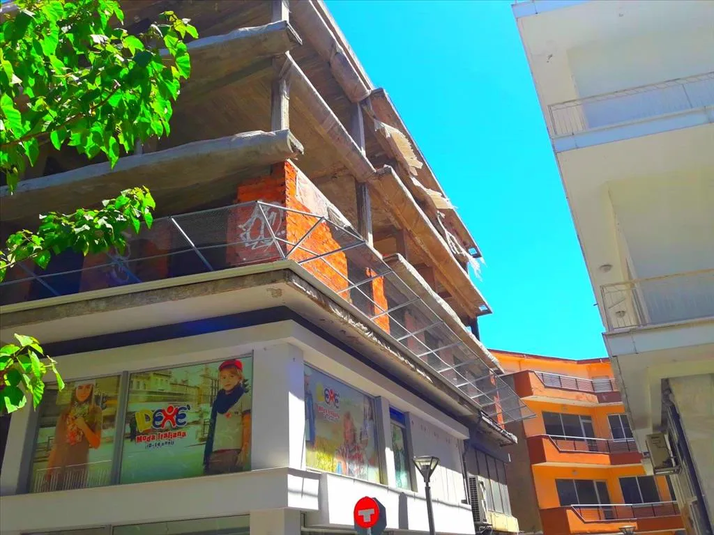 Standalone residential building 2170m²  - 4