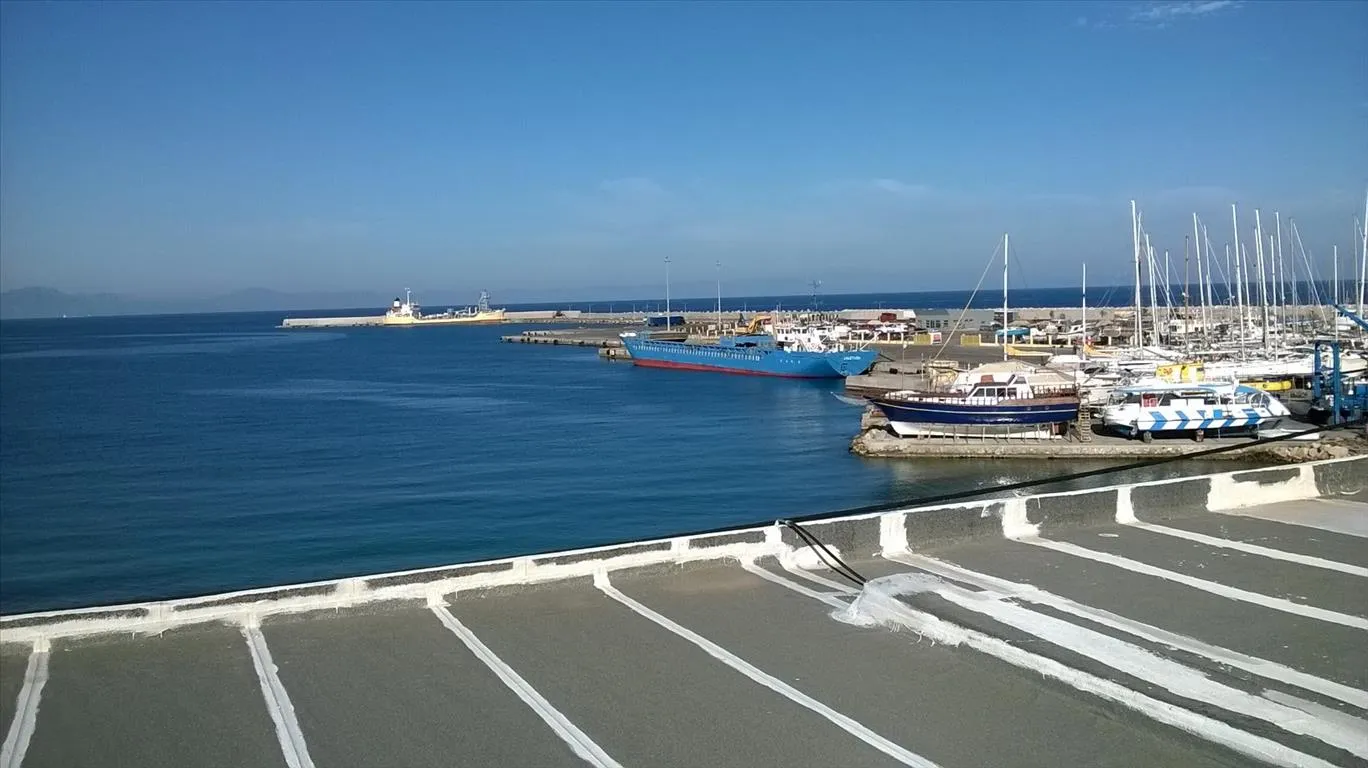 Άλλο.. 383τ.μ.  - 3