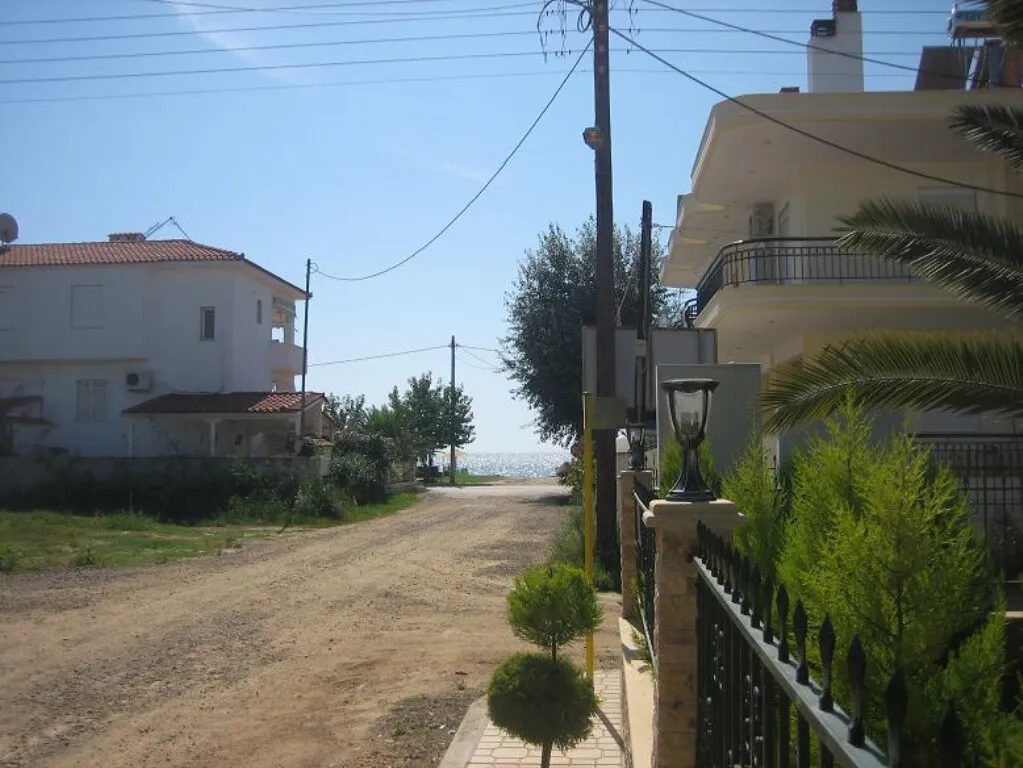 Other .. 330m²  - 5