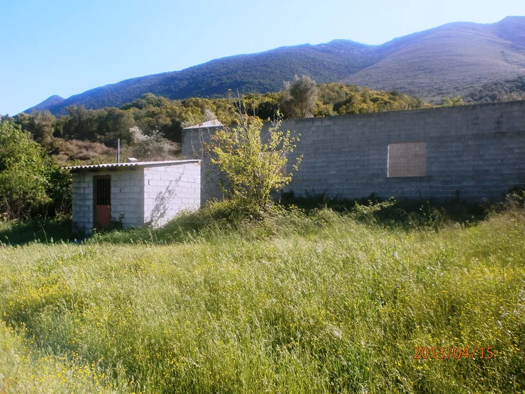 Plot 23000m²  - 2
