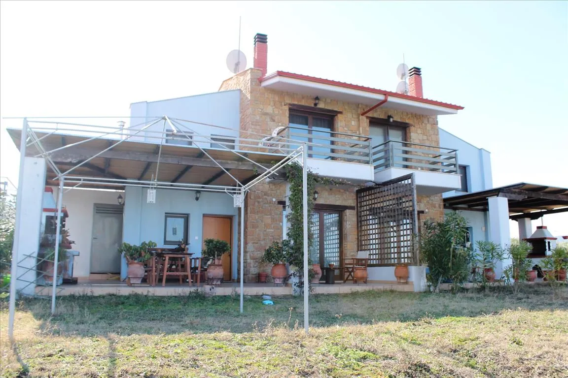 Μεζονέτα 540τ.μ.  - 4