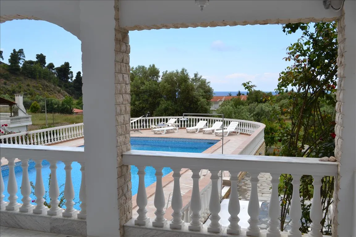 Detached house 1000m²  - 5