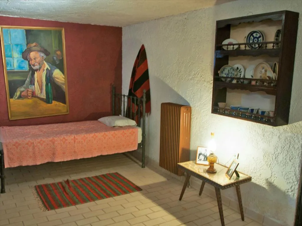 Other ..  614m²  - 4
