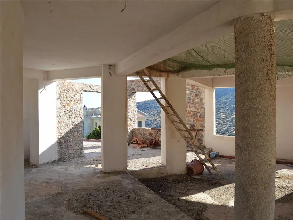 Μονοκατοικία 580τ.μ.  - 2