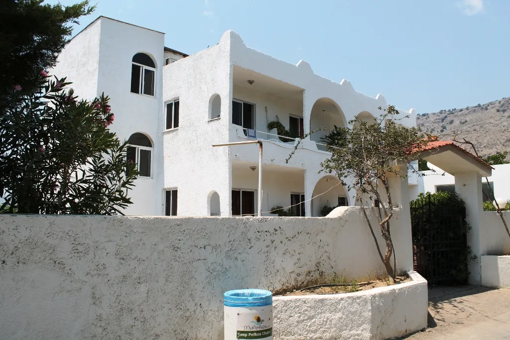 Άλλο.. 3600τ.μ.  - 2