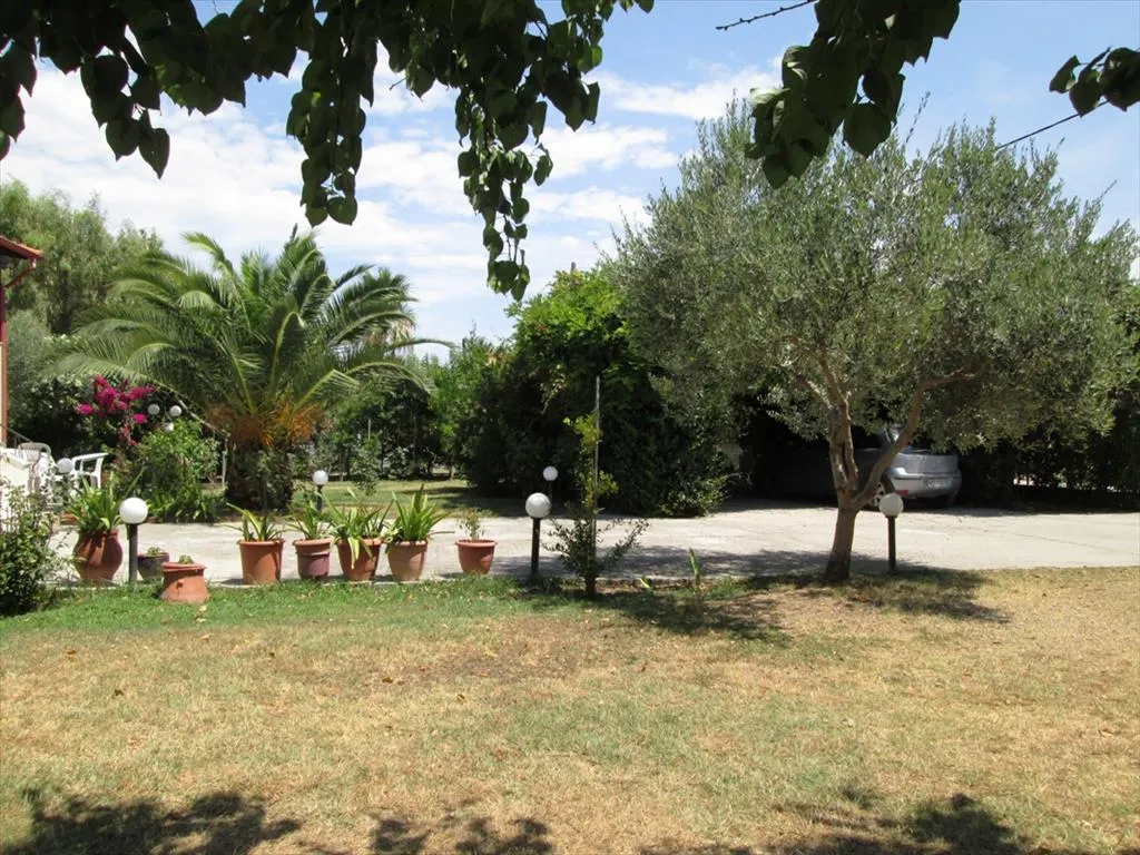 Μονοκατοικία 285τ.μ.  - 3