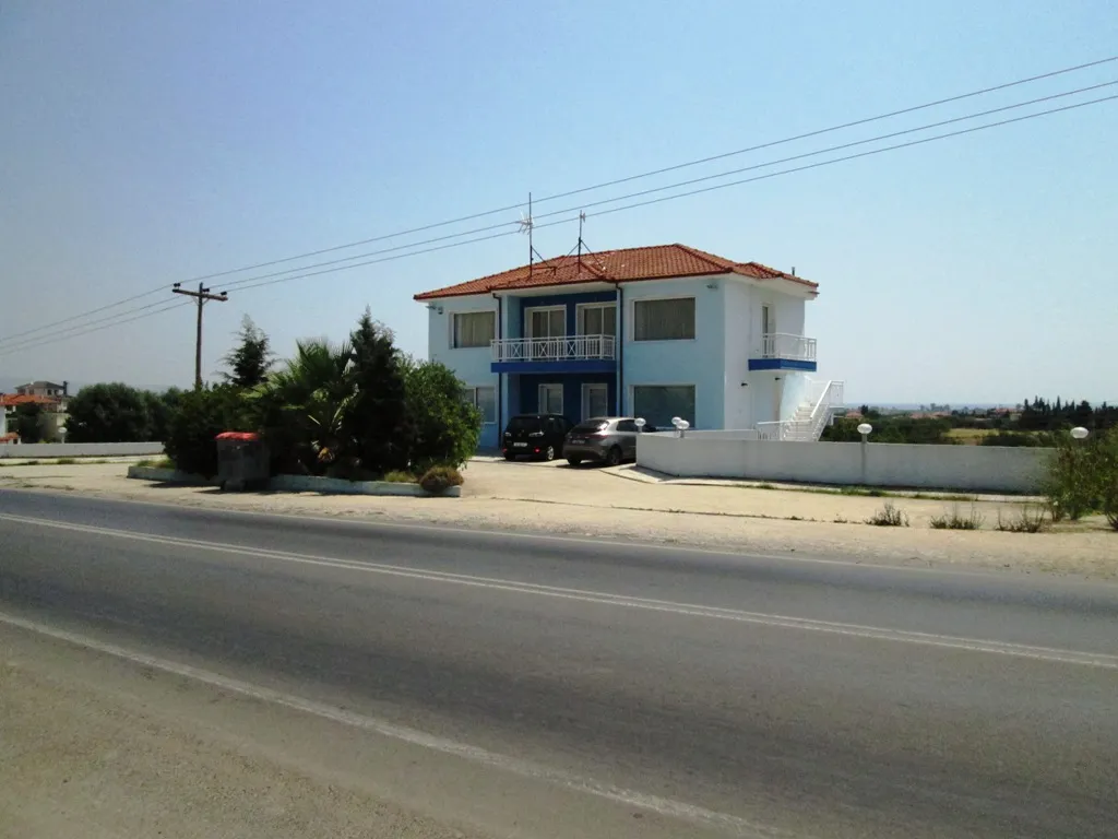Other .. 300m²  - 2