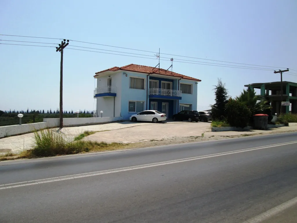 Other .. 300m²  - 3