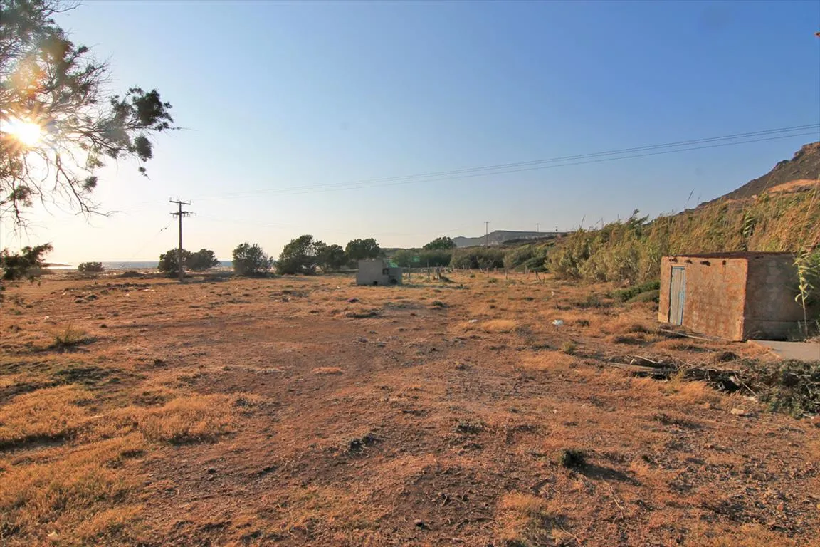 Plot 2000m²  - 2