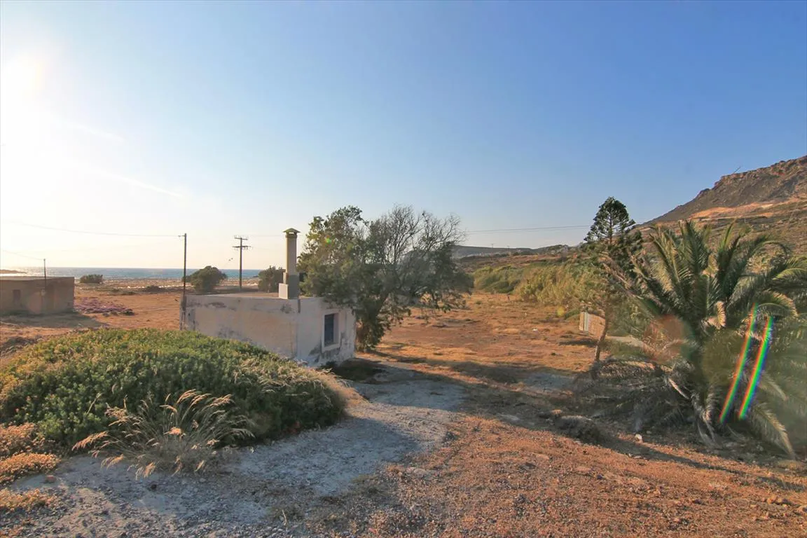 Plot 2000m²  - 4