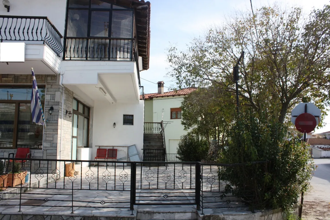 Μονοκατοικία 270τ.μ.  - 3
