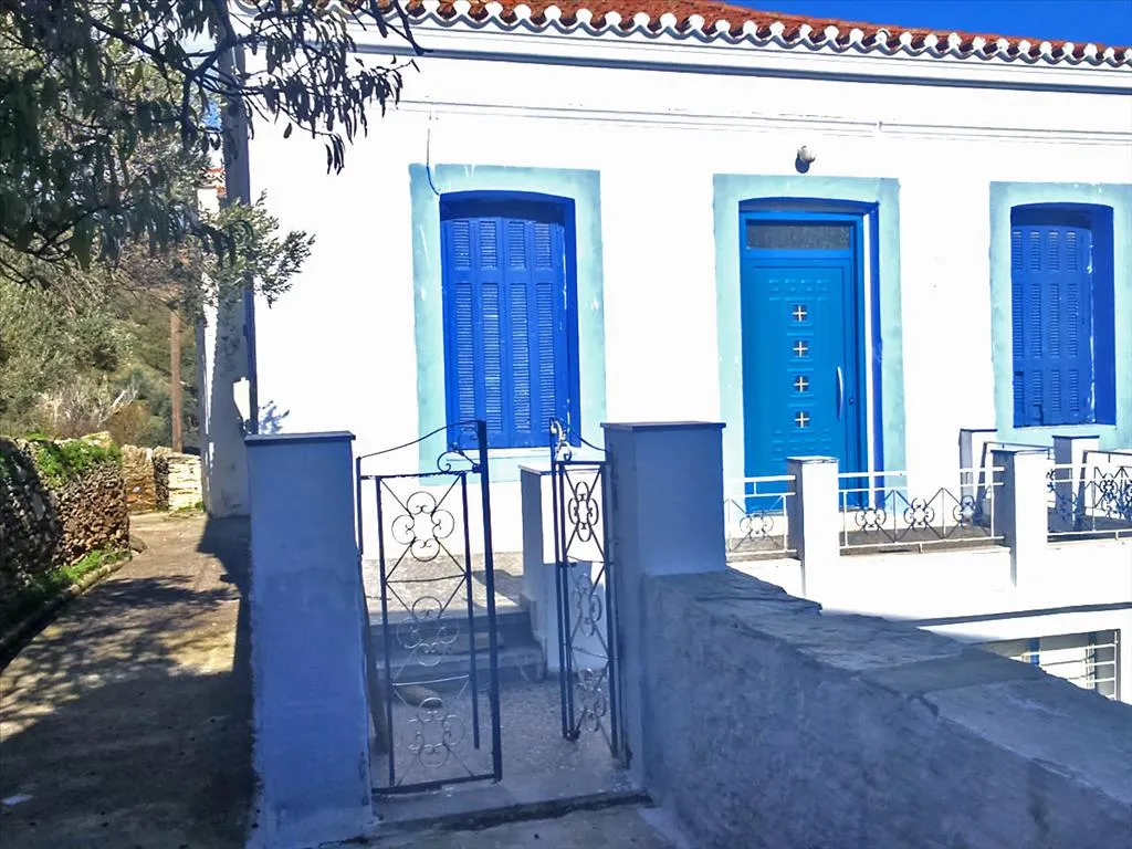 Μονοκατοικία 150τ.μ.  - 2