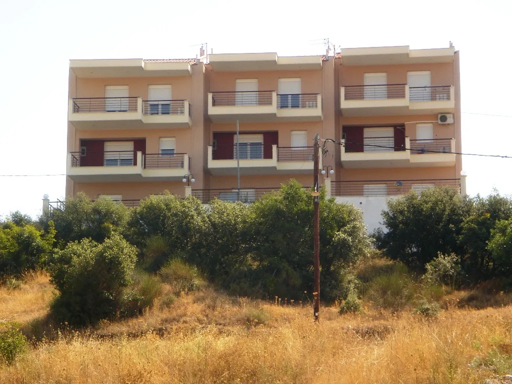 Μεζονέτα 190τ.μ.  - 3