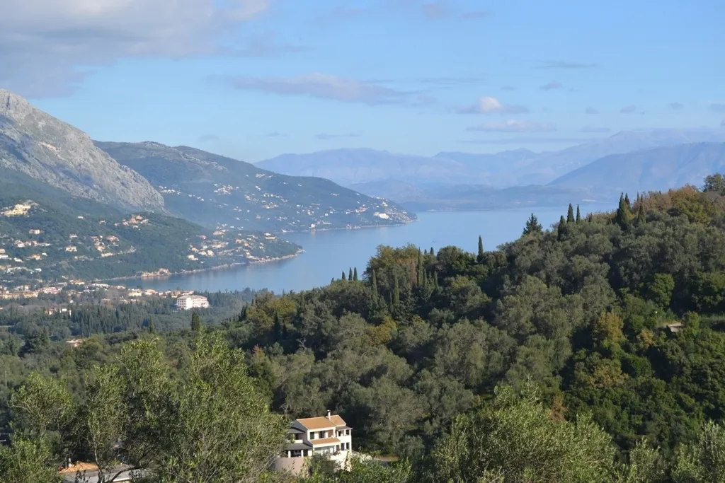 Μονοκατοικία 250τ.μ.  - 5