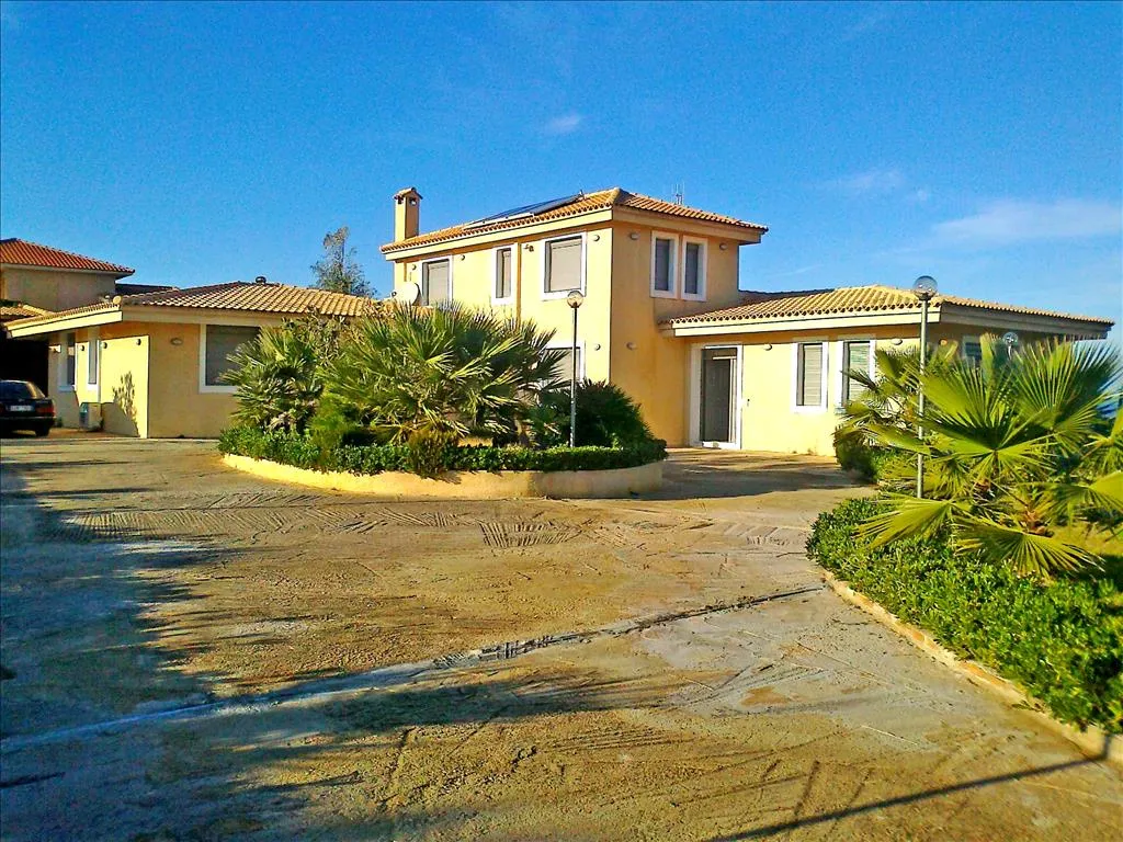 Detached house 550m²  - 3