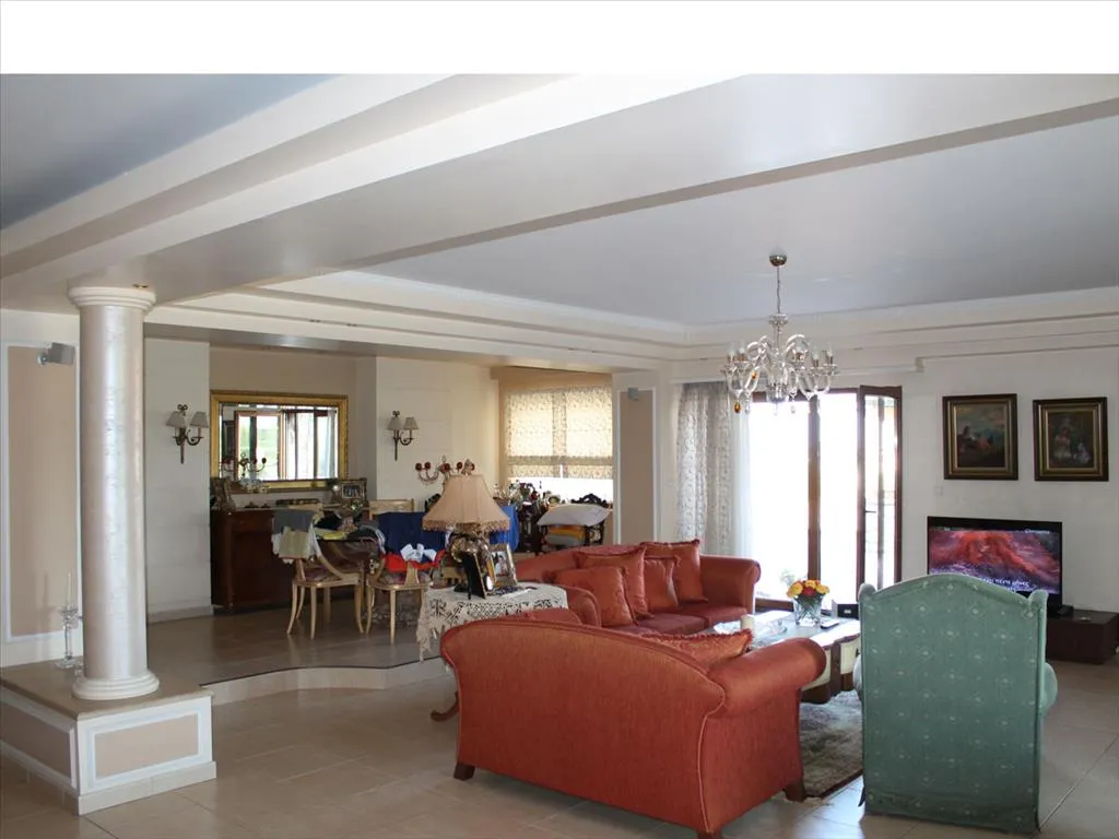 Other .. 2000m²  - 5