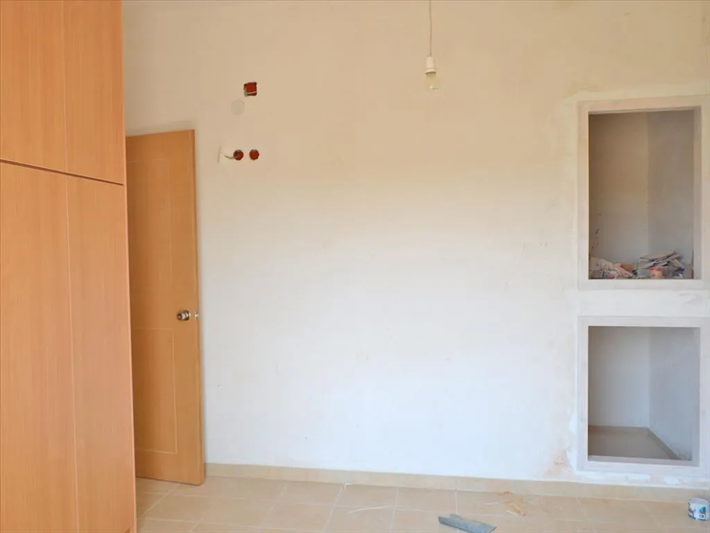 Other .. 486m²  - 5