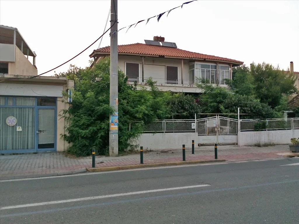Μονοκατοικία 180τ.μ.  - 2