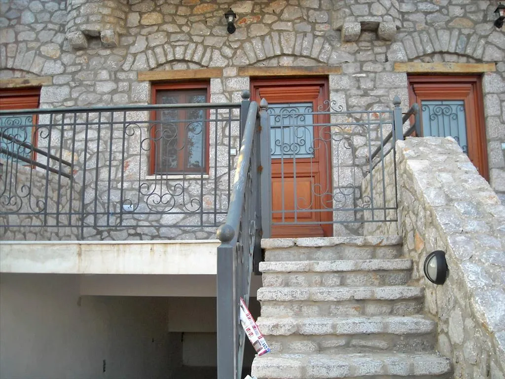 Μεζονέτα 115τ.μ.  - 3
