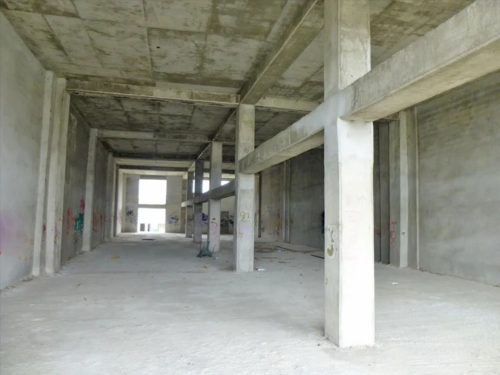 Other .. 1000m²  - 3