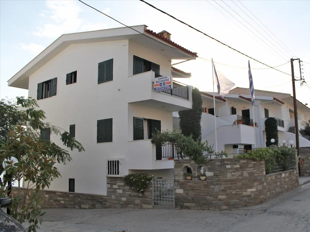 Άλλο.. 600τ.μ.  - 3