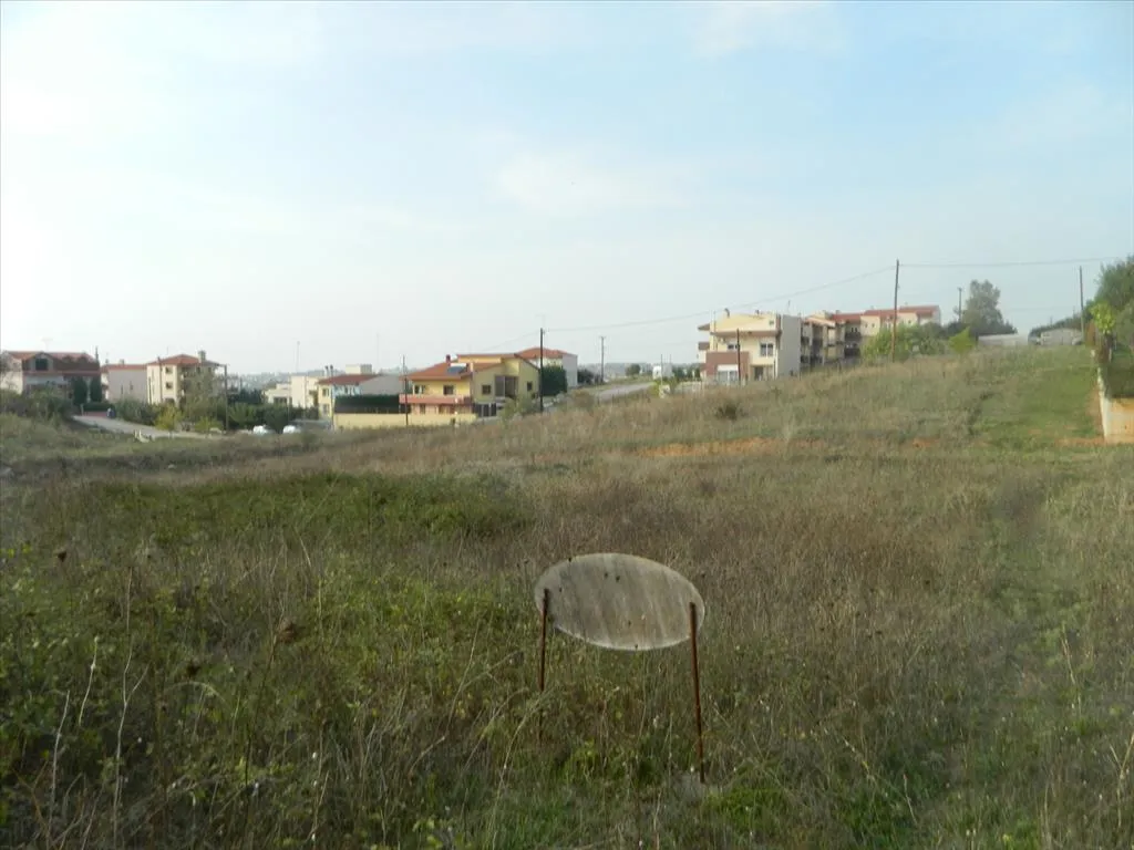 Plot 300m²  - 3