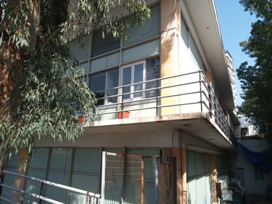 Άλλο.. 835τ.μ.  - 3