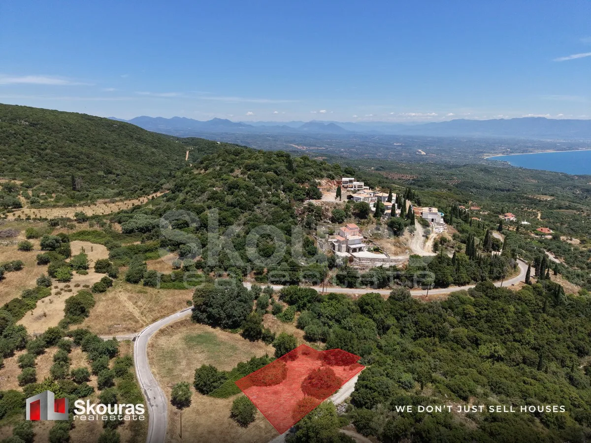 Plot 915m²  - 3