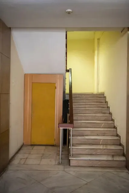 Other .. 400m²  - 5