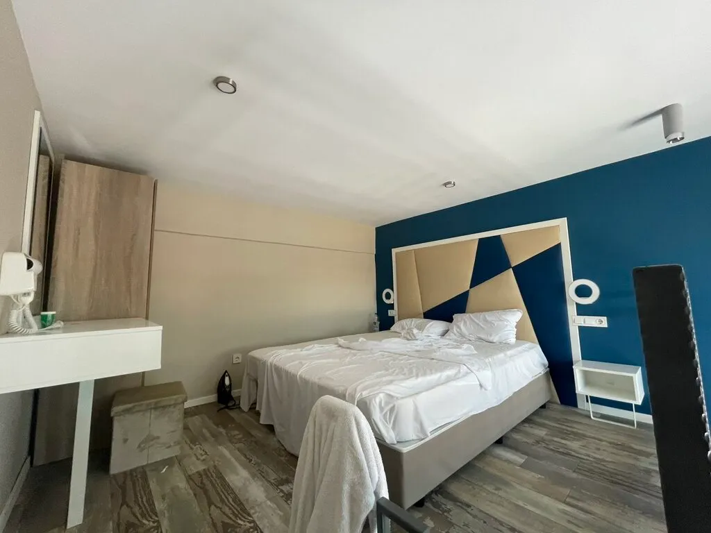 Other .. 450m²  - 4
